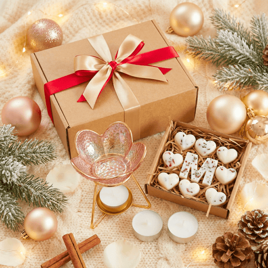 Personalised Heart - Shaped Wax Melt Gift Set with Glass Warmer - Scentsational Home