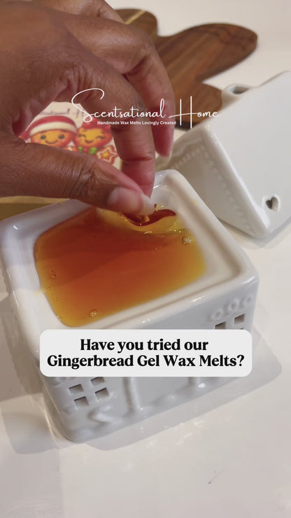 Gingerbread Gel Wax Melts with Gingerbread House Wax Warmer Set
